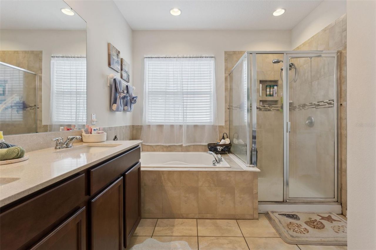 2514 Plumadore Drive, Grand Island, FL 32735 Photo