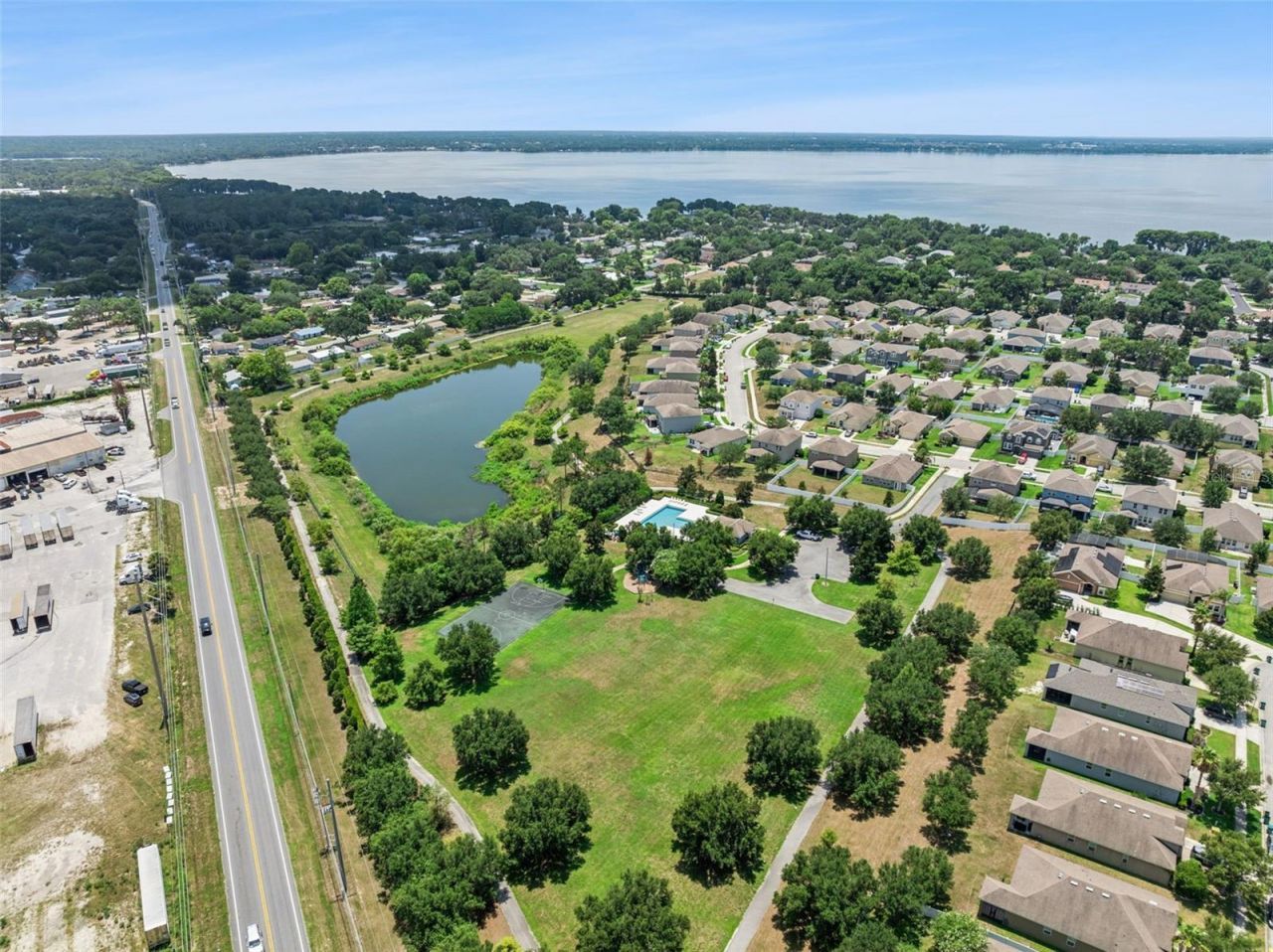 2514 Plumadore Drive, Grand Island, FL 32735 Photo