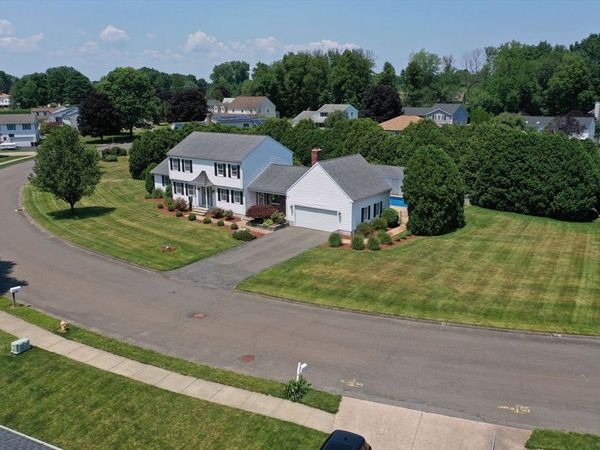 35 Jennie Circle, Agawam, MA 01001