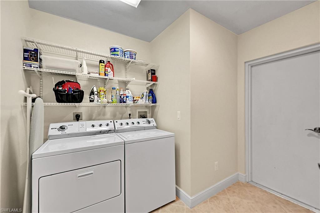 4700 Yacht Harbor Dr , Unit 612, Naples, FL 34112 Photo