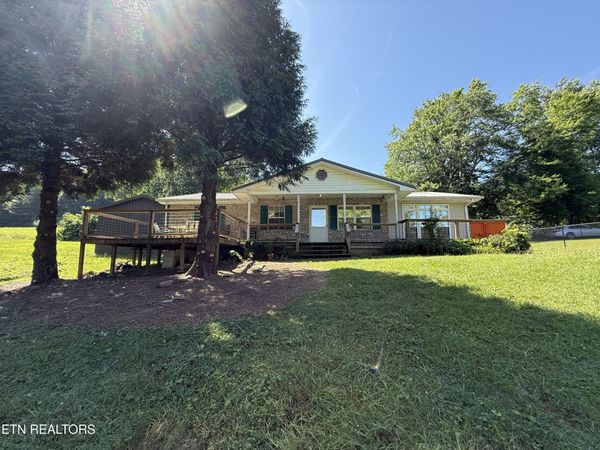 175 Hill Top St, Huntsville, TN 37756