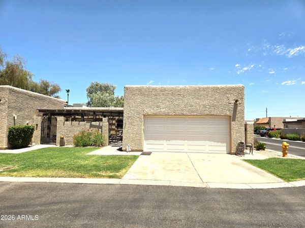3345 E University Drive, Unit 13, Mesa, AZ 85213