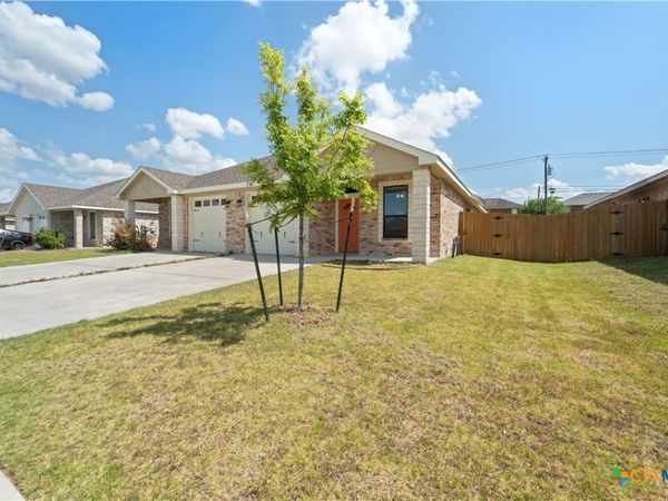 1110 Carlsberg Drive , Unit B, Killeen, TX 76549