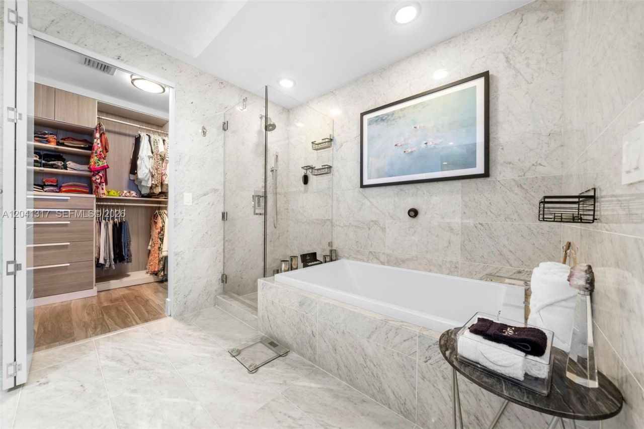 801 S Miami Ave , Unit 1604, Miami, FL 33130 Photo