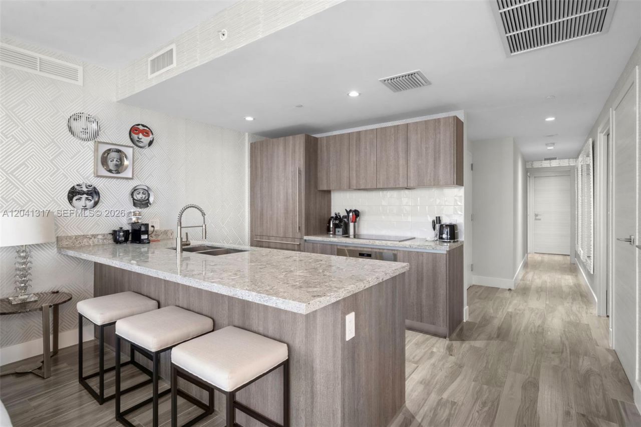 801 S Miami Ave , Unit 1604, Miami, FL 33130 Photo