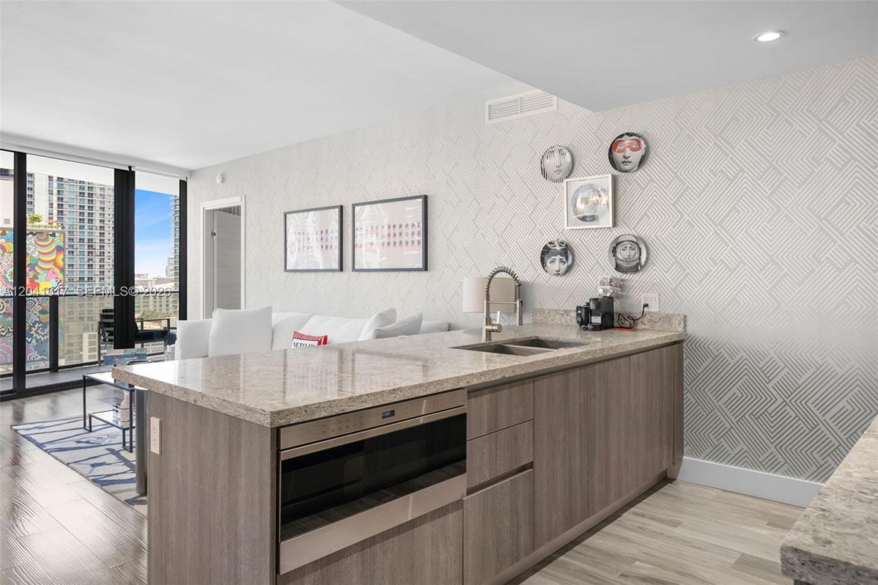 801 S Miami Ave , Unit 1604, Miami, FL 33130 Photo