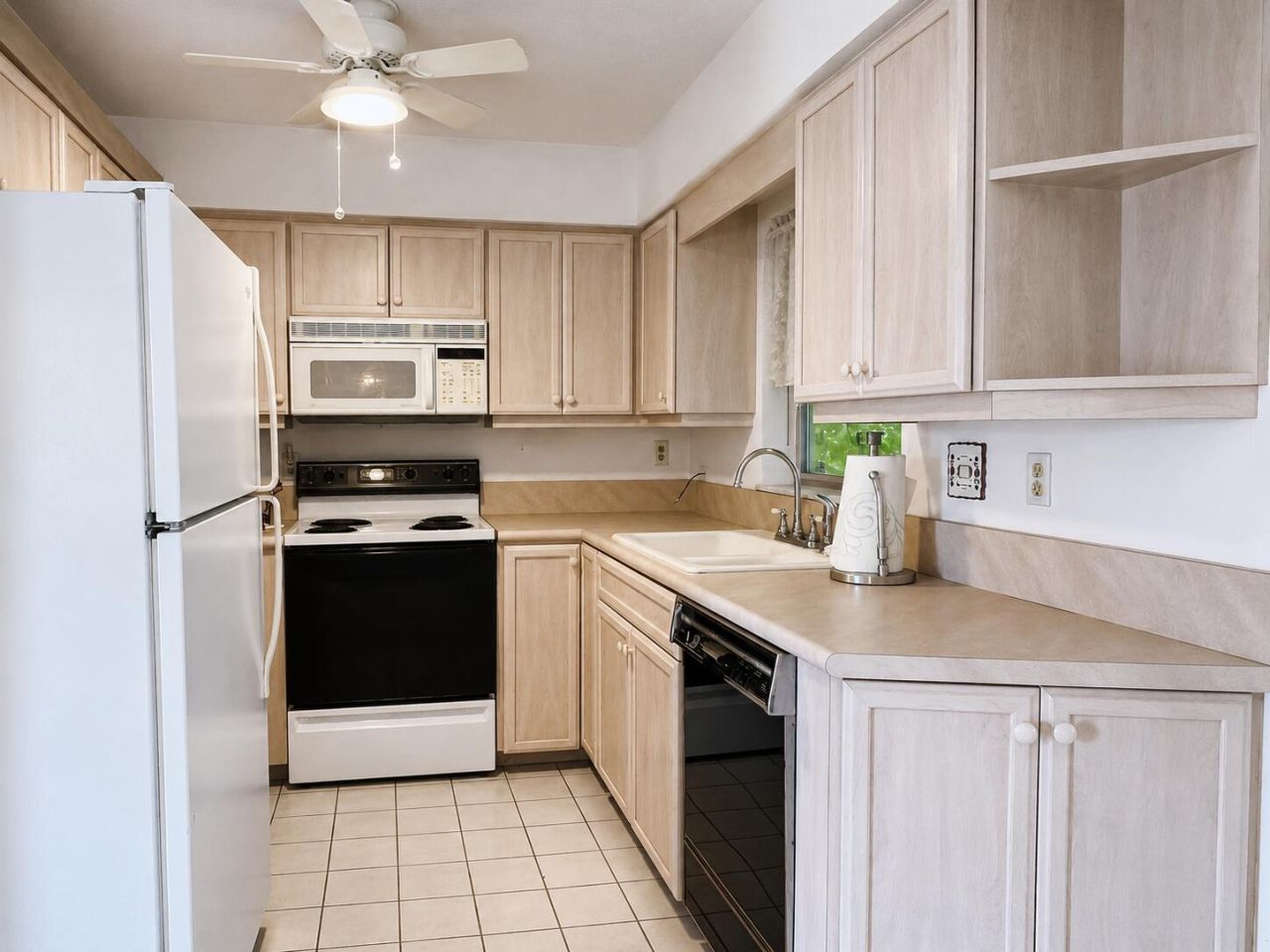 752 Oak Street, Port Saint Lucie, FL 34952 Photo