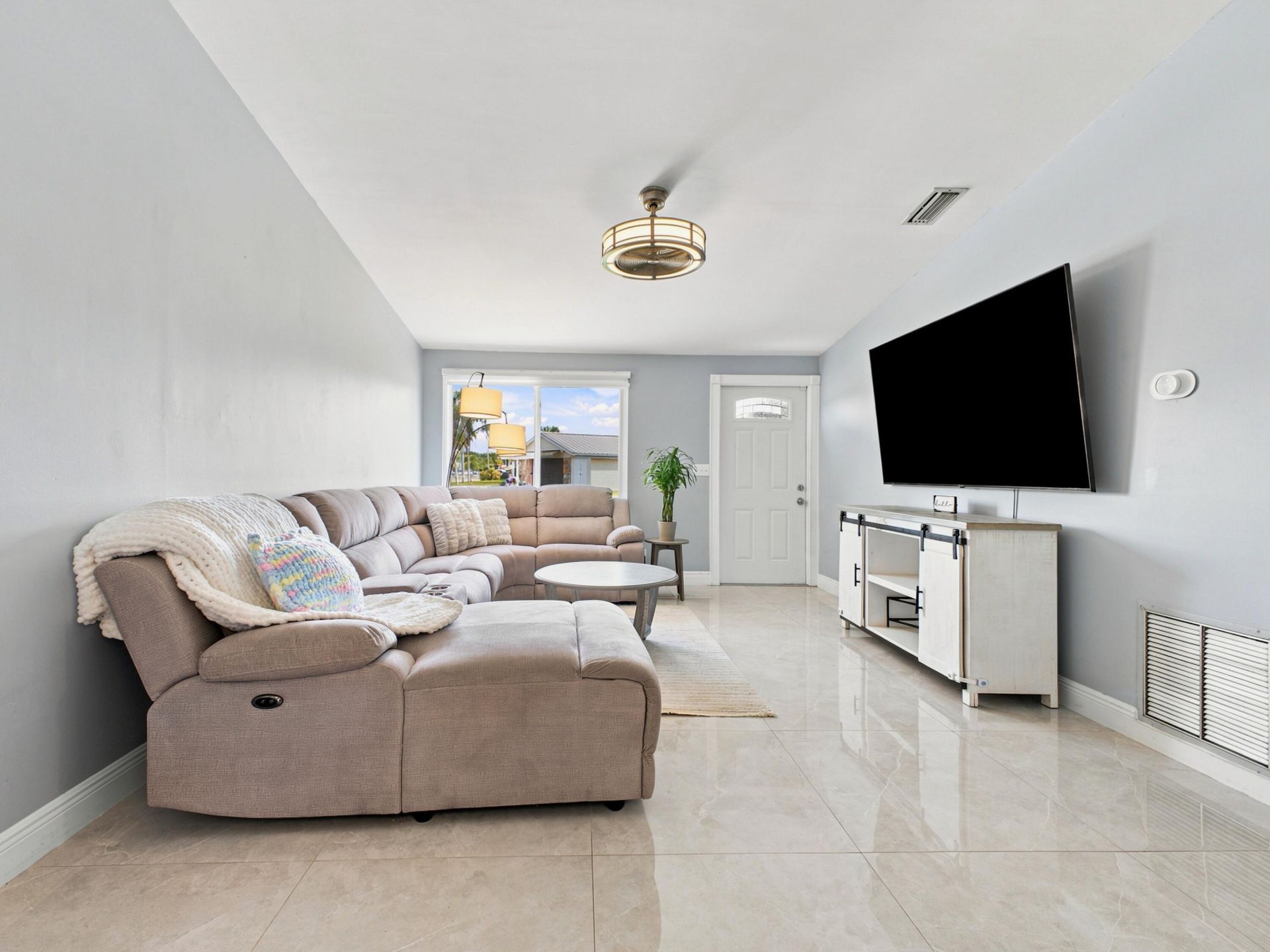 5396 Benjamin Avenue, Boynton Beach, FL 33472 Photo
