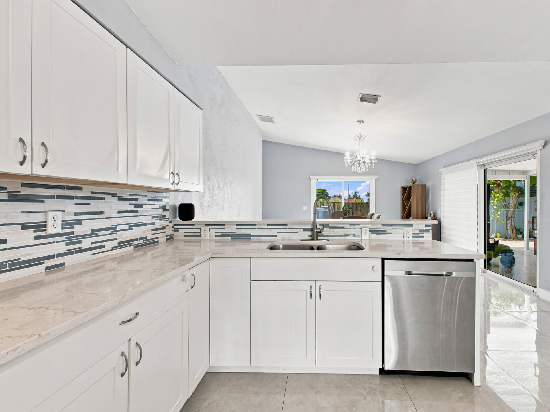 5396 Benjamin Avenue, Boynton Beach, FL 33472 Photo