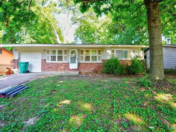 11735 Criterion Avenue , St John, MO 63138