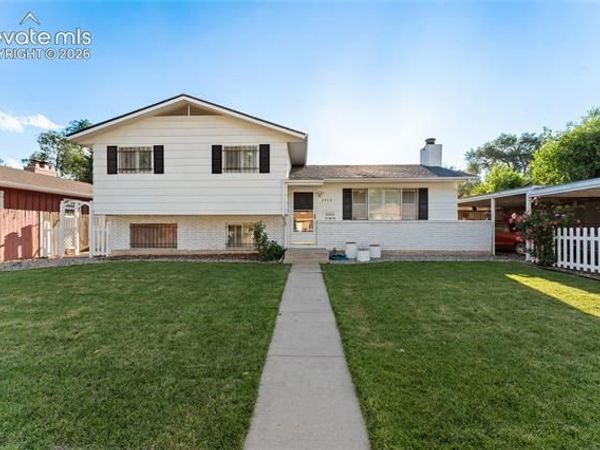 2932 Pennsylvania Avenue, Colorado Springs, CO 80907