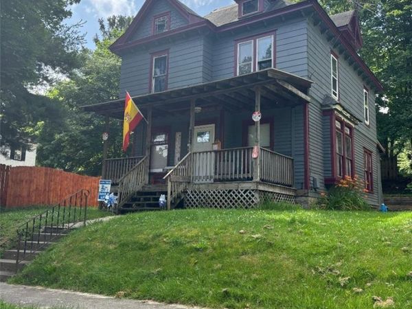 223 Mckinley Avenue , Jamestown, NY 14701