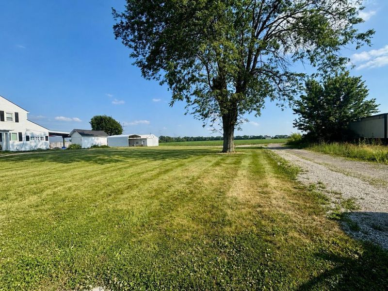 7135 E Main Street, South Solon, OH 43153 Photo 2
