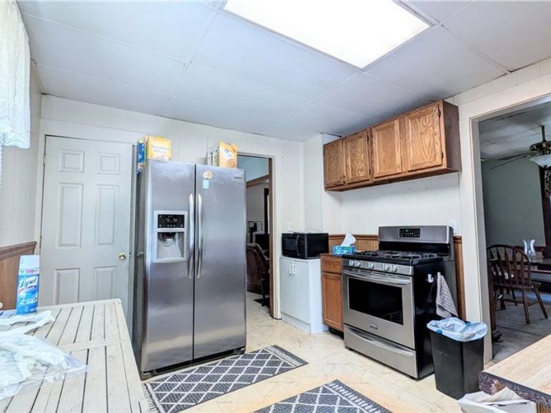 131 Grove Drive, Ashtabula, OH 44004 Photo 5