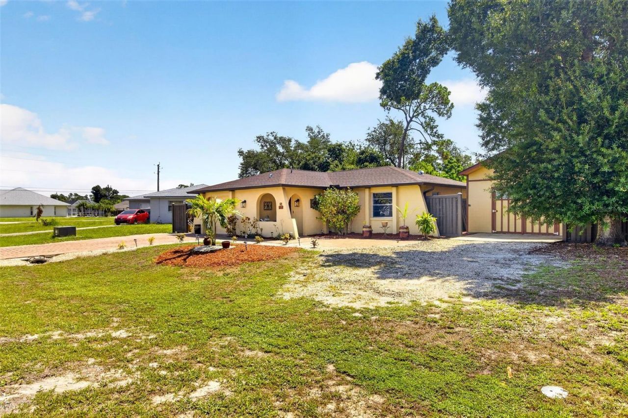 1018 Kensington Street , Port Charlotte, FL 33952 Photo