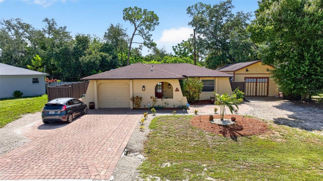 1018 Kensington Street , Port Charlotte, FL 33952 Photo