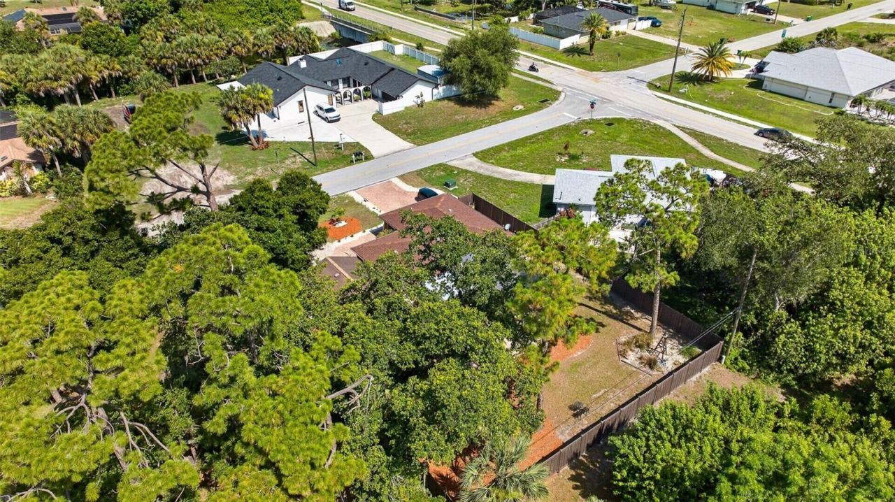 1018 Kensington Street , Port Charlotte, FL 33952 Photo