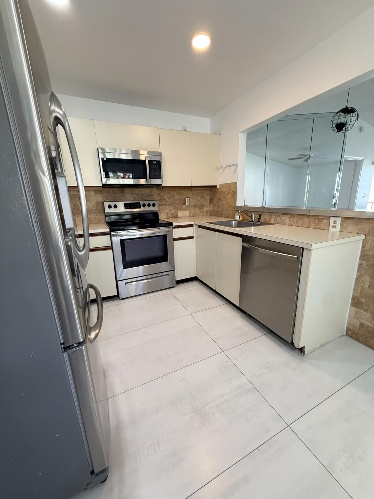 7714 Tahiti Lane, Unit 203, Greenacres, FL 33467 Photo