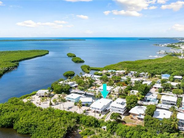 1210 Cactus St , Key Largo, FL 33037