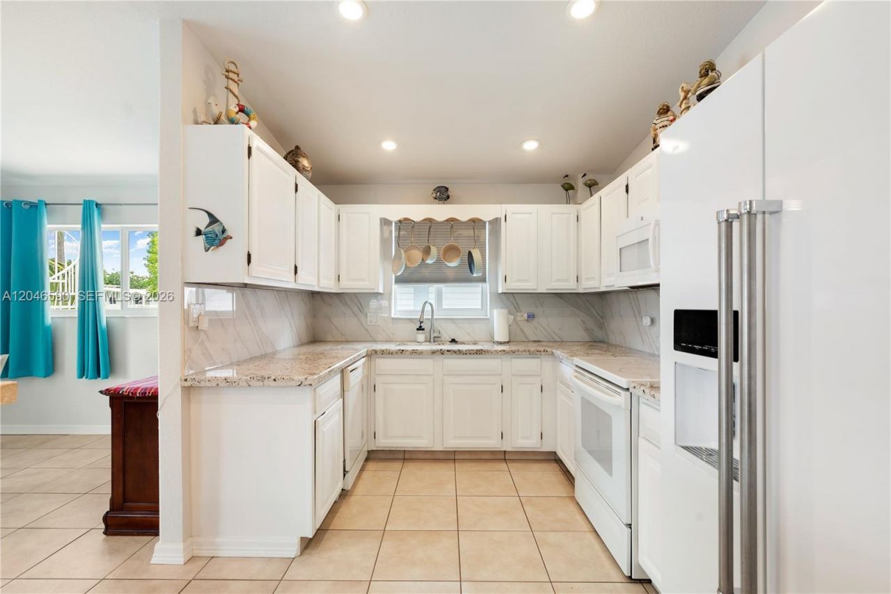 1210 Cactus St , Key Largo, FL 33037 Photo