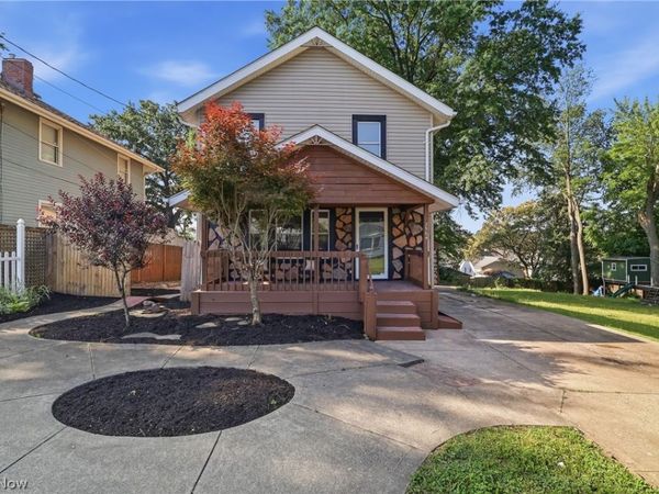 2564 Woodmere Avenue, Ellet, OH 44312