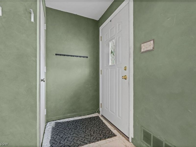 150 Graham Road, Cuyahoga Falls, OH 44223 Photo 8