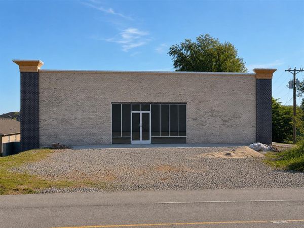 5844 Scottsville Road , Bowling Green, KY 42104