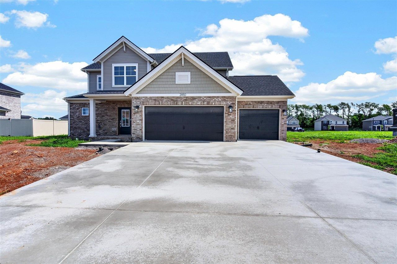 2850 Harton Lane, Bowling Green, KY 42104 Main Photo