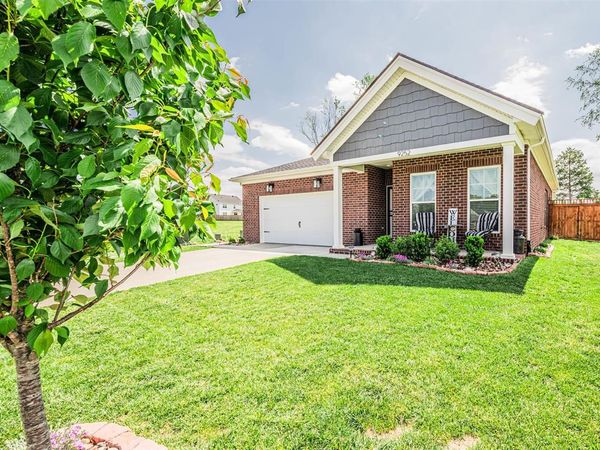 9252 Woodgate Circle , Alvaton, KY 42122