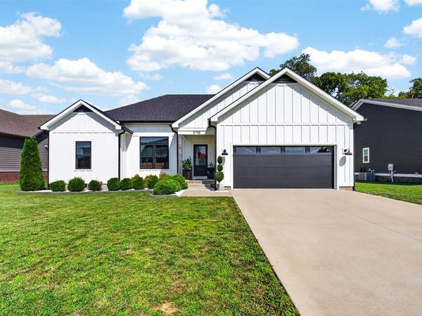 8798 Spartan Street, Bowling Green, KY 42104