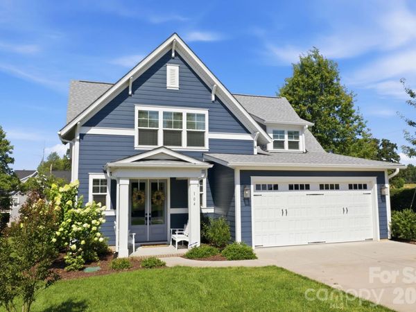 104 Sisters Cove Court, Mooresville, NC 28117