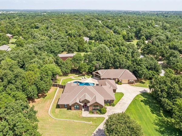 515 Freedom Road, Edmond, OK 73025