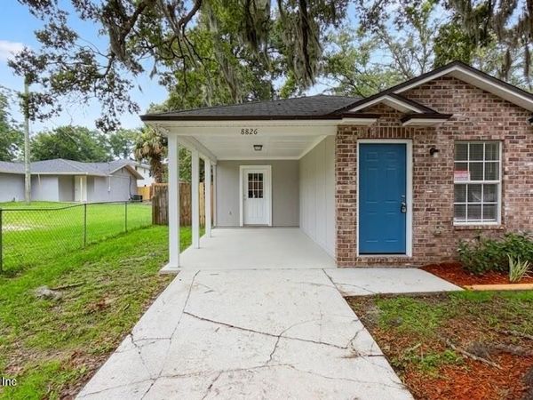 8826 INDIA Avenue, Jacksonville, FL 32216