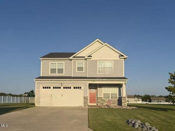 121 Currituck Reserve Parkway, Moyock, NC 27958