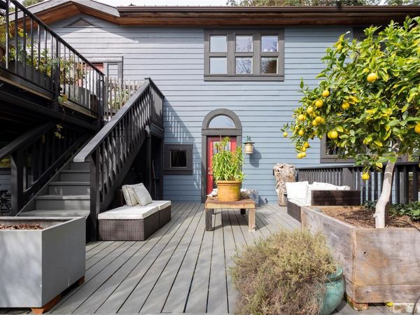 142 Park Dr, Salt Spring, BC V8K 2R7