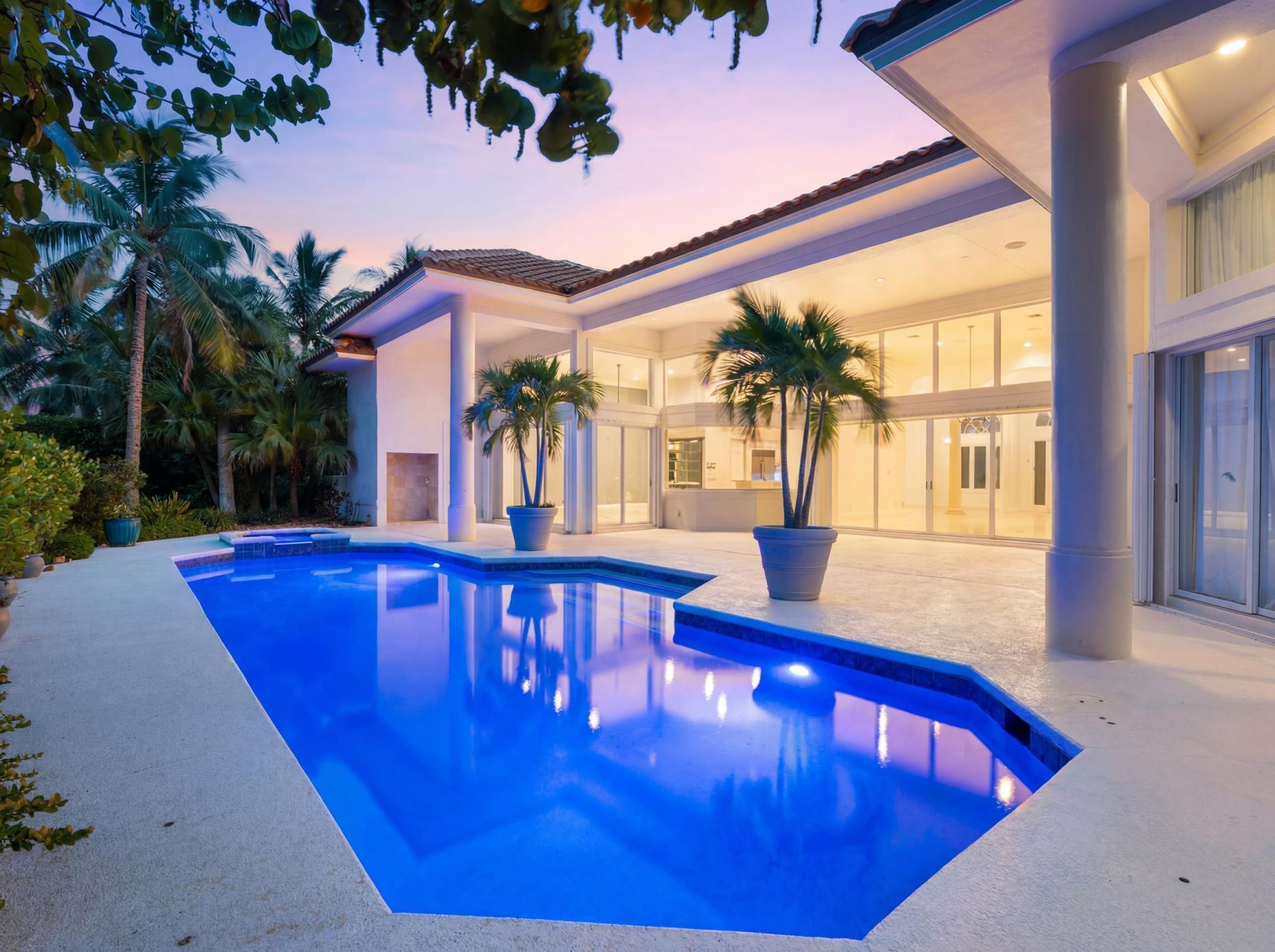 6841 SE Harbor Circle, Hutchinson Island, FL 34996 Photo