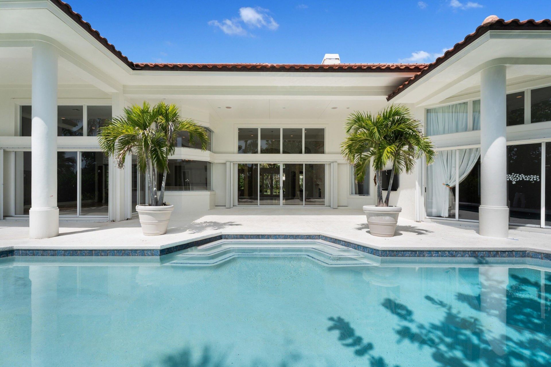 6841 SE Harbor Circle, Hutchinson Island, FL 34996 Photo