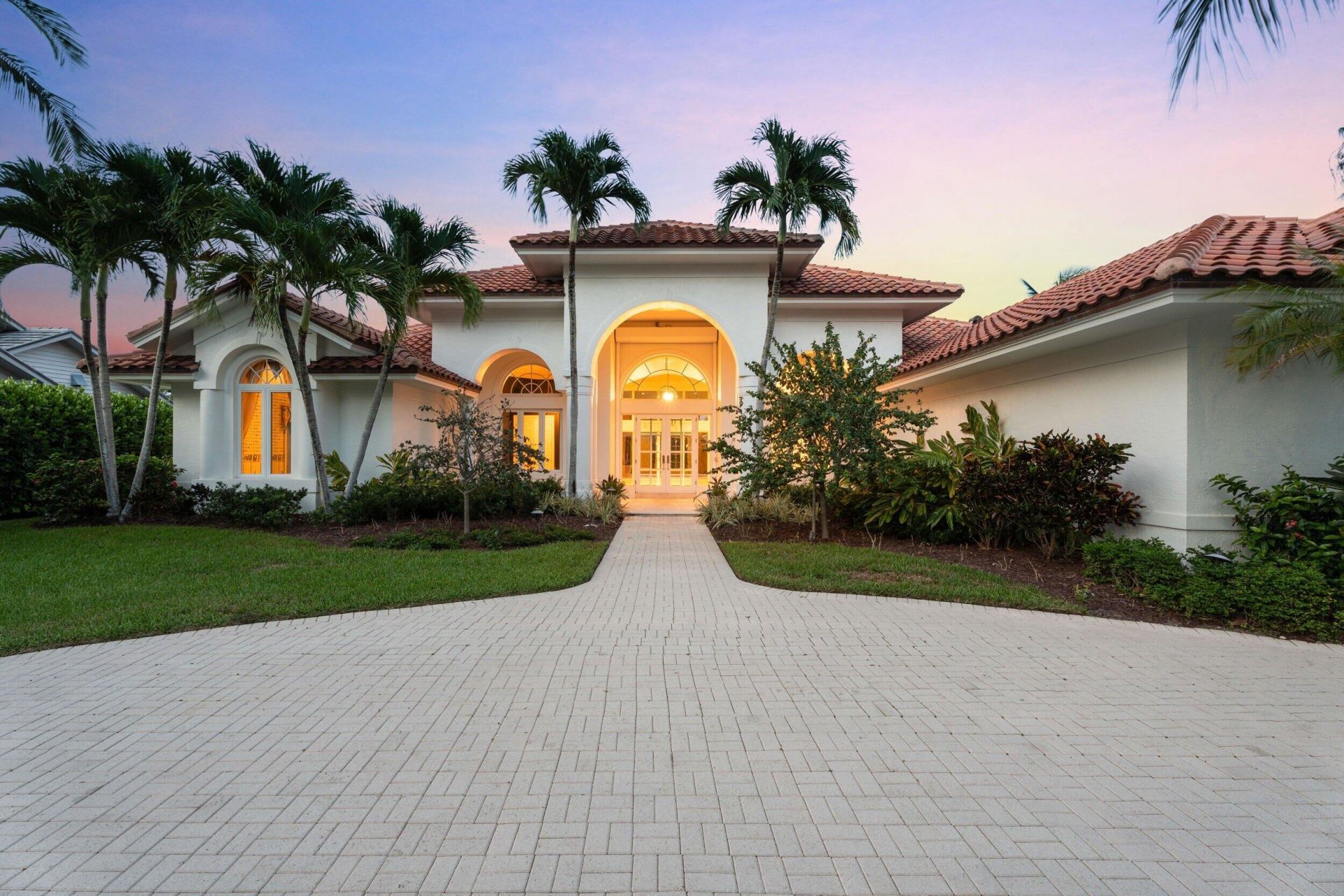 6841 SE Harbor Circle, Hutchinson Island, FL 34996 Photo