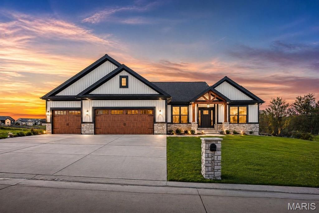 203 Timber Creek Drive , Washington, MO 63090 Main Photo