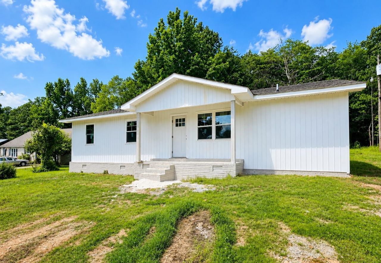 2057 Underwood Rd, Russellville, AL 35654 Main Photo