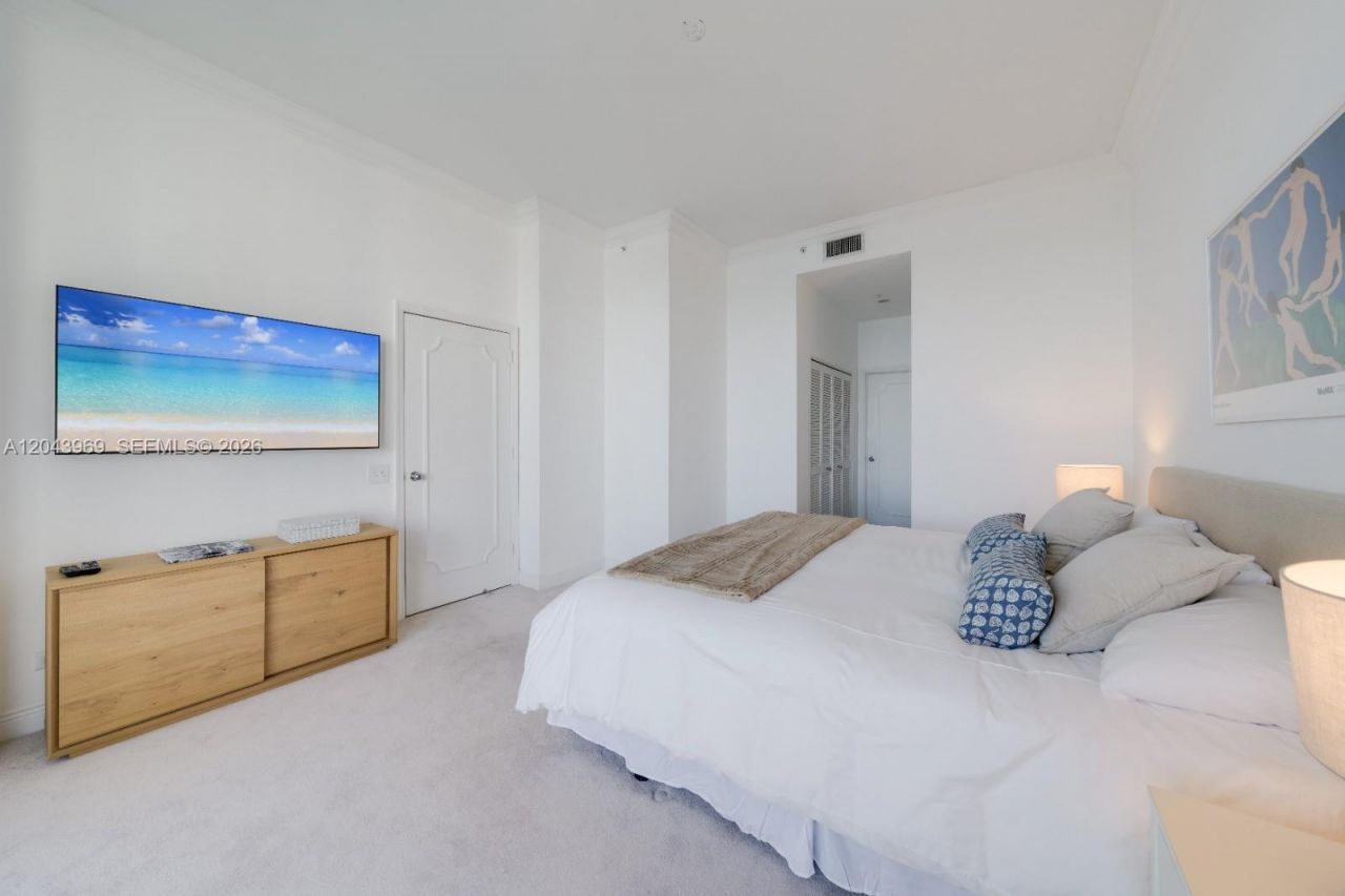 888 Brickell Key Dr , Unit 2610, Miami, FL 33131 Photo