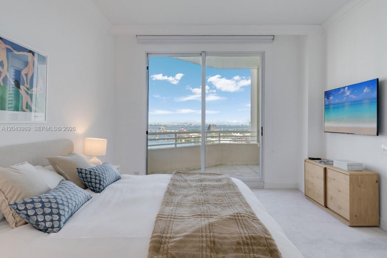 888 Brickell Key Dr , Unit 2610, Miami, FL 33131 Photo
