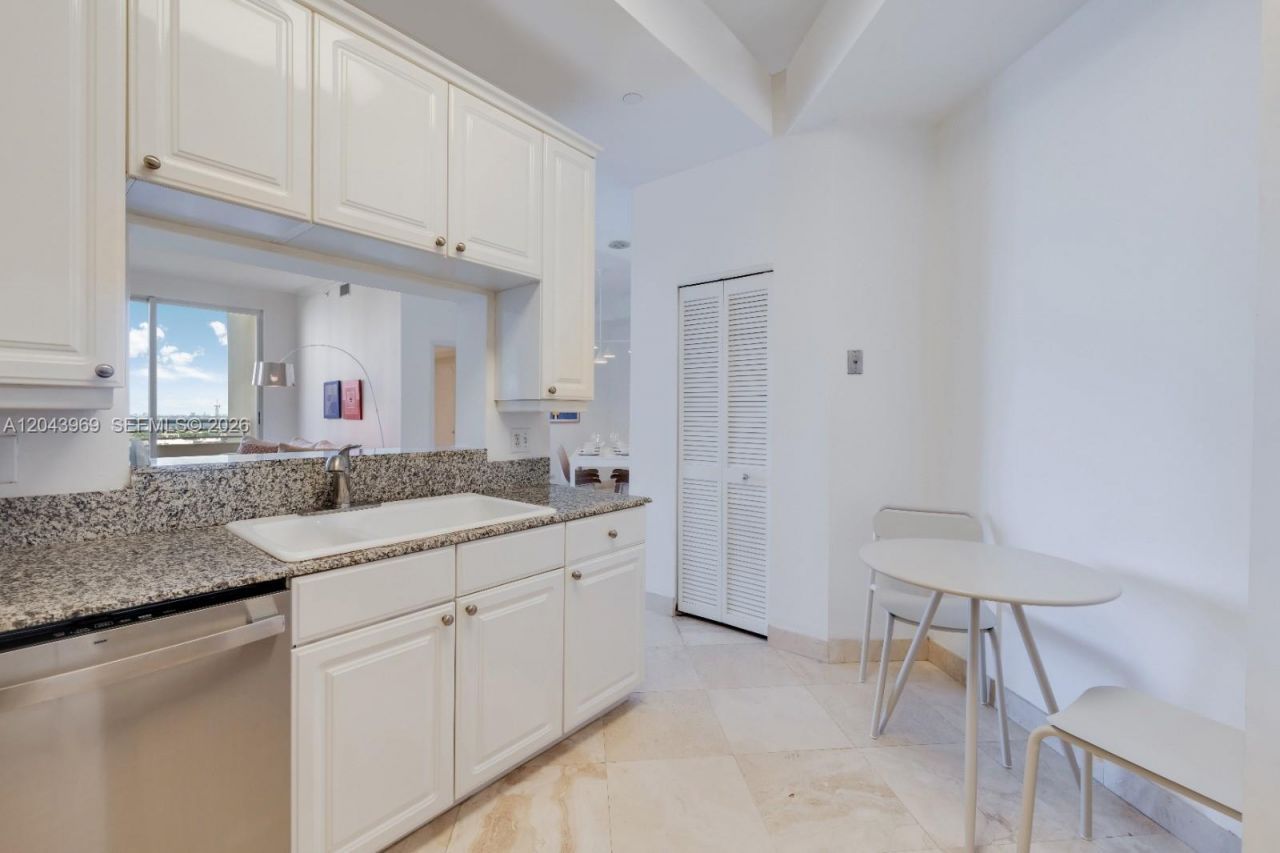 888 Brickell Key Dr , Unit 2610, Miami, FL 33131 Photo