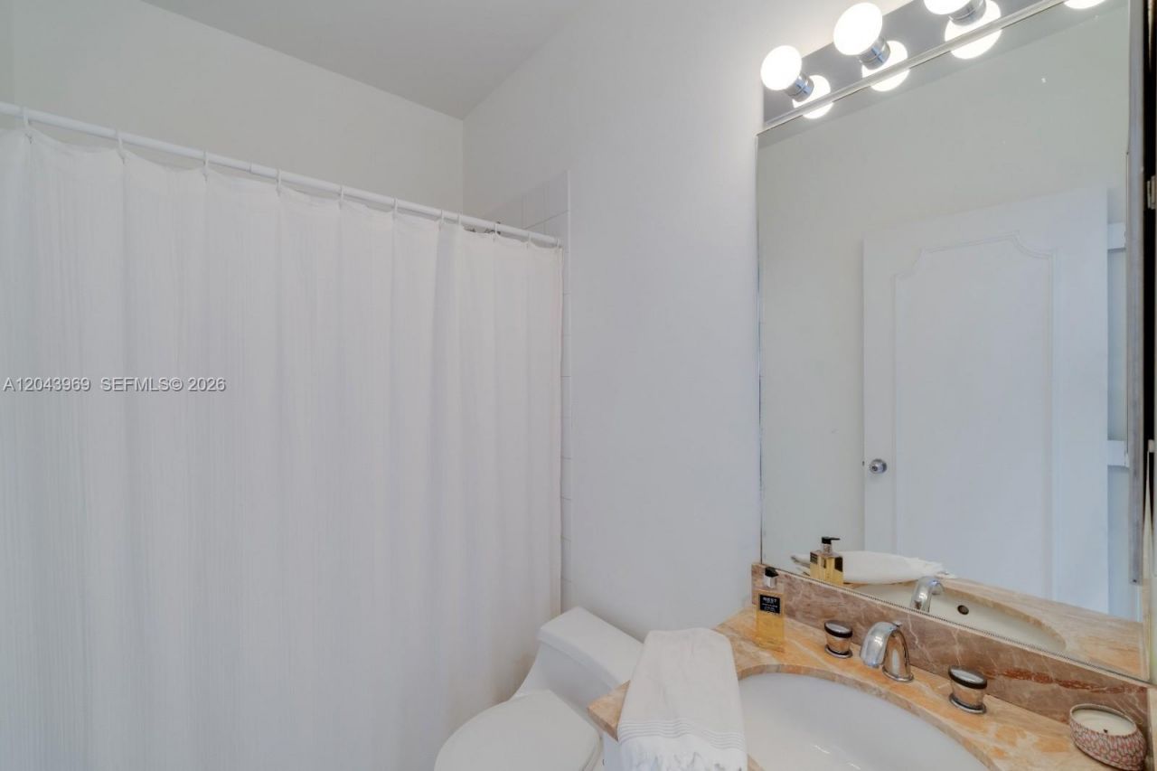 888 Brickell Key Dr , Unit 2610, Miami, FL 33131 Photo
