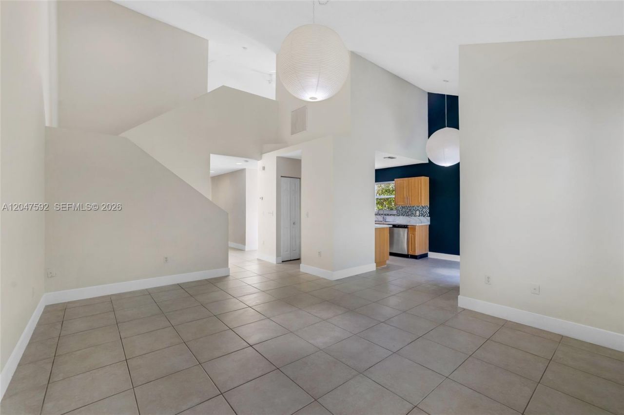 9820 NW 24th Ct , Sunrise, FL 33322 Photo