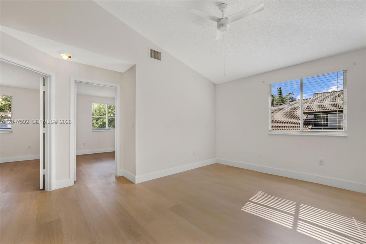 9820 NW 24th Ct , Sunrise, FL 33322 Photo