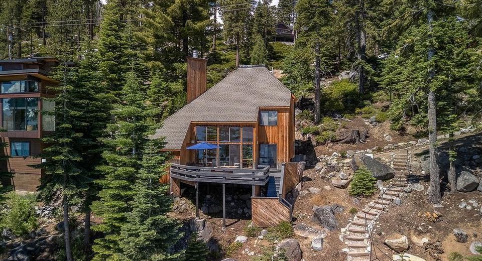 2117 Cascade Road, South Lake Tahoe, CA 96150 Photo