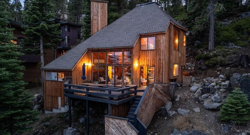 2117 Cascade Road, South Lake Tahoe, CA 96150 Photo