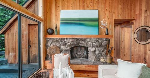 2117 Cascade Road, South Lake Tahoe, CA 96150 Photo