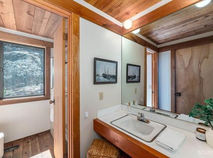 2117 Cascade Road, South Lake Tahoe, CA 96150 Photo